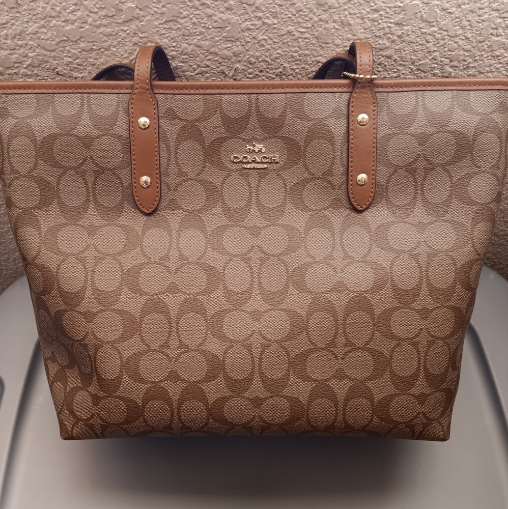 COACH Signature City Zip Tote Bag | Brown/Tan | Coated Canvas Leather
